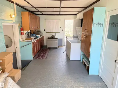 Interior photo 4 of 623043 RGE ROAD 250