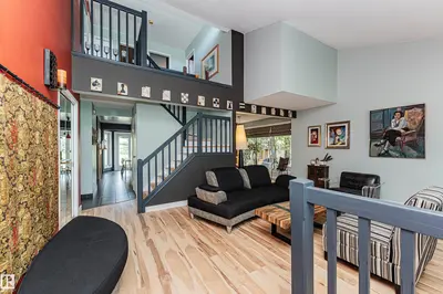 Interior photo 3 of 1235 104 ST NW