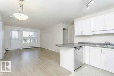 Interior photo 2 of 