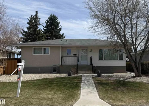13419 102 ST NW, Edmonton - $419,900