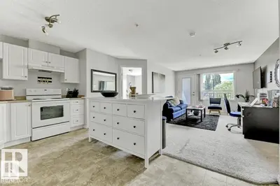 Interior photo 2 of #229 1520 HAMMOND GATE GA NW