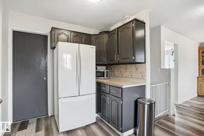 Interior photo 4 of 12340 ST ALBERT TR NW