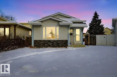 15621 83A ST NW, Edmonton - $350,000