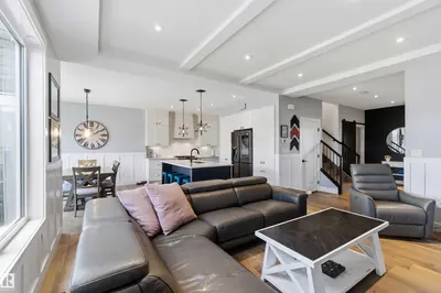 Interior photo 4 of 416 Meadowview DR
