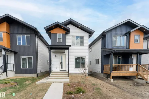 12447 47 ST NW, Edmonton - $515,000