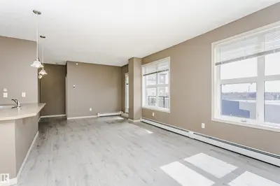 Interior photo 3 of #1-402 4245 139 AV NW