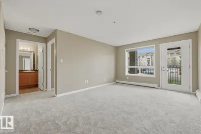 Interior photo 2 of 