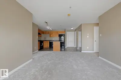 Interior photo 3 of 