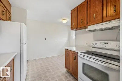 Interior photo 2 of 24 ELIZABETH DR