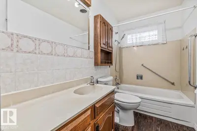 Interior photo 3 of 24 ELIZABETH DR