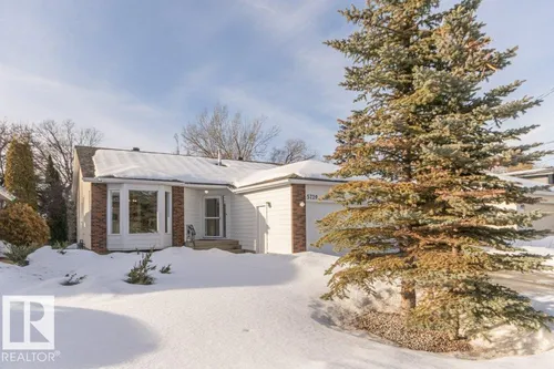 5720 109A ST NW NW, Edmonton - $729,000