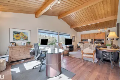 Interior photo 3 of #116 22560 WYE RD