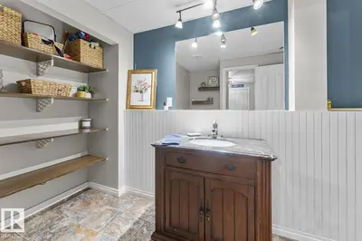 Interior photo 4 of #10 42310 Twp Rd 632