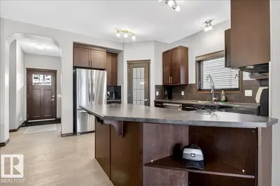 Interior photo 2 of 1530 CHAPMAN WY SW
