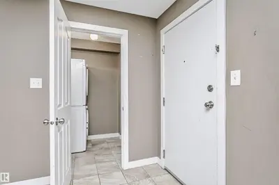 Interior photo 2 of #304 274 MCCONACHIE DR NW NW