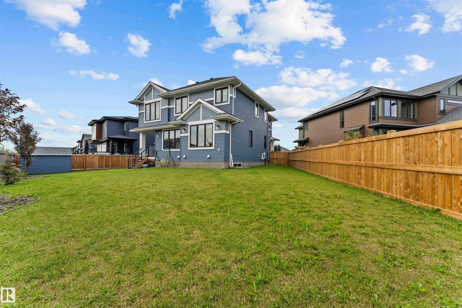 6813 KNOX LO SW, Edmonton - 6 bedroom Detached Single Family for sale