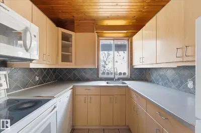 Interior photo 2 of 12216 60 ST NW