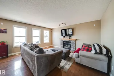 Interior photo 3 of 12627 16 AV SW
