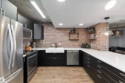 Interior photo 1 of #905 9940 112 ST NW