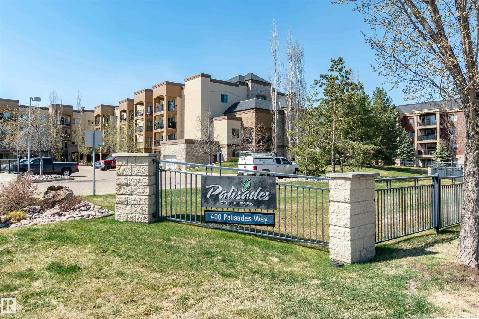 #321 400 Palisades WY, Sherwood Park - 2 bedroom Apartment for sale
