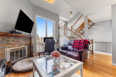 Interior photo 4 of #24 1440 SHERWOOD DR