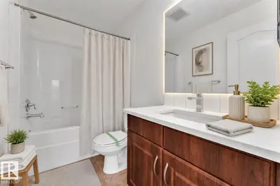Interior photo 3 of 2143 32 ST NW