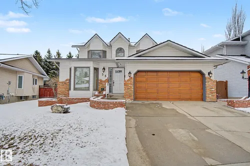 53 COACHMAN WY, Sherwood Park - $699,900