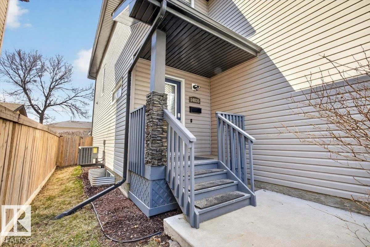 14835 103 AV NW, Edmonton - 3 bedroom Duplex for sale