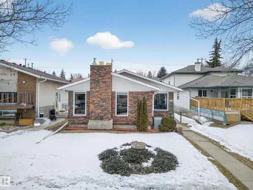 8906 83 AV NW, Edmonton - $648,800