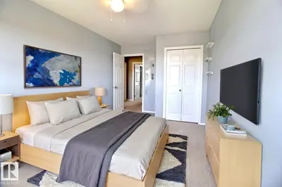 Interior photo 4 of 170 KEYSTONE CR