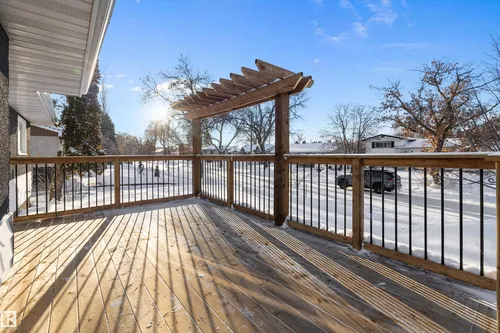 49 SHERIDAN DR, St. Albert - $509,900