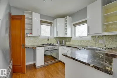 Interior photo 2 of 10038 88 AV NW