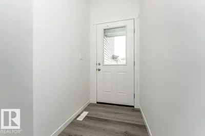 Interior photo 3 of 6271 180 AV NW