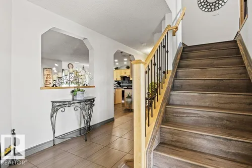 16820 57 ST NW, Edmonton - $583,000