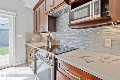 Interior photo 3 of 9855 79 AV NW