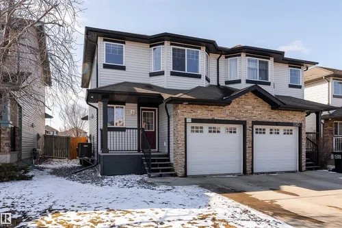 5911 8 AV SW, Edmonton - $369,900