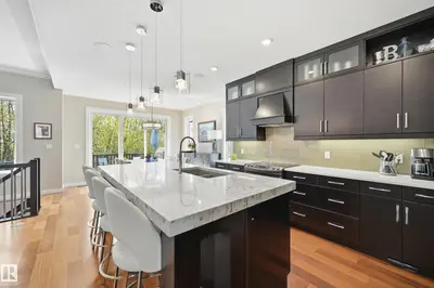 Interior photo 3 of 60 LACOMBE DR