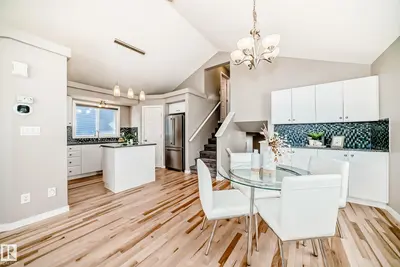 Interior photo 4 of 1520 70 ST SW