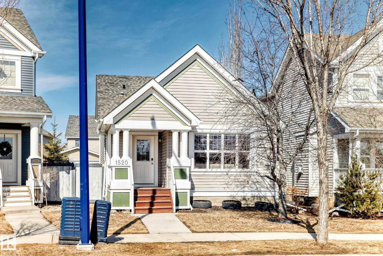 1520 70 ST SW, Edmonton - 4 bedroom Detached Single Family for sale