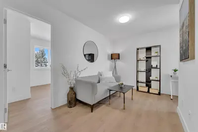 Interior photo 4 of 239 Linden LO