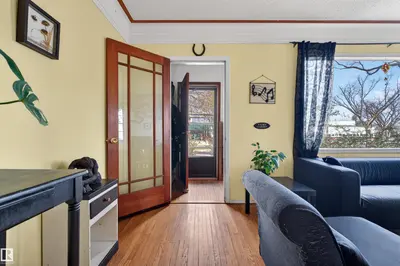 Interior photo 1 of 6402 106 ST NW NW
