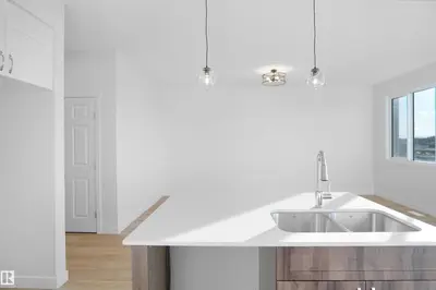 Interior photo 3 of 1749 WESTERRA WD