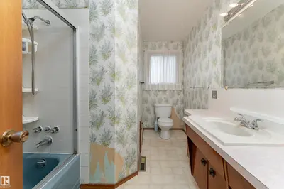 Interior photo 3 of 3711 118 ST NW