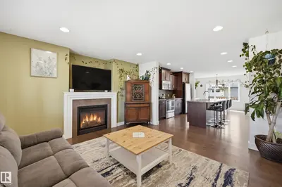 Interior photo 2 of 140 Allard WY