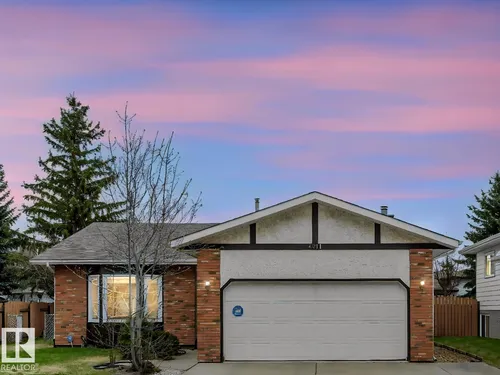 4011 104 ST NW, Edmonton - $549,900
