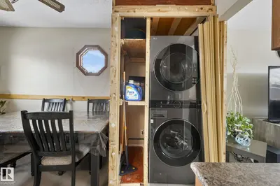 Interior photo 2 of 2 SCARBORO PL