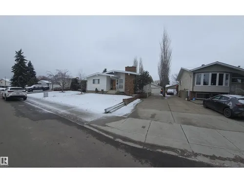 16912 110 ST NW, Edmonton - $404,900
