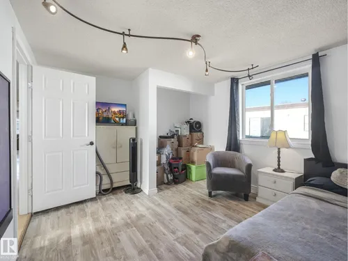 429 Westview CL NW, Edmonton - $99,000