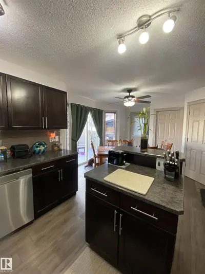 Interior photo 4 of 1151 37 AV NW NW