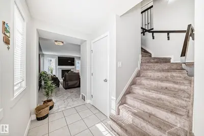 Interior photo 2 of 4404 6 ST NW